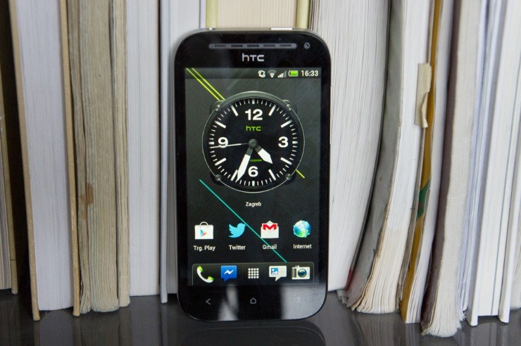 HTC One SV (1).jpg